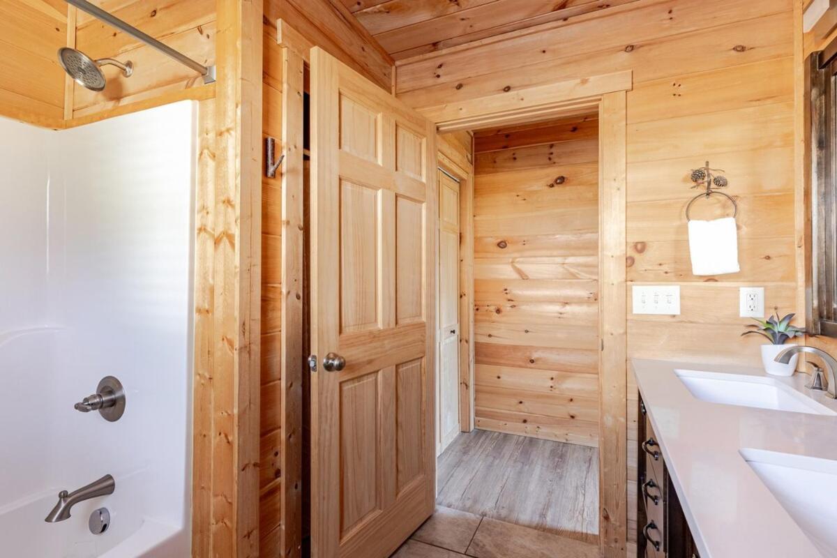 Twin Oaks Cabin Bryson City Exterior photo
